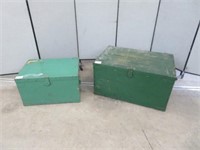 2 GREEN PINE BLANKET CHESTS