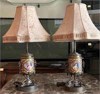 T - PAIR OF MATCHING TABLE LAMPS (L23)