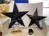 2 Walling Hanging Stars, Family Sign, Horse Bell