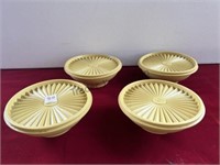 4 pc. Vintage Tupperware