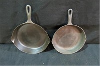 (2X) #10 FAV. & #8 MADE IN USA CAST IRON SKILLET