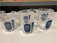 LOT OF 5 MEASURING CUPS 4 CUP