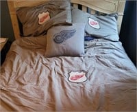 Red Wing full size bed spread and pillow covers.