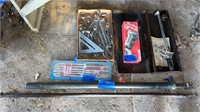 Tap/dye set, torquw wrench, wrenches , chisel