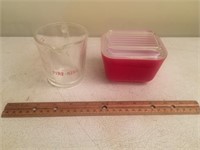 Fire King Measuring Cup / Pyrex Container