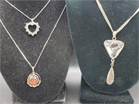 3 X Bid Sterling Necklaces Total Weight 32.5g