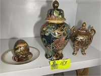 Oriental theme decorative items including 2 Earns