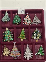 11 CHRISTMAS TREE PINS