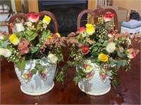 2 Old Country Roses Royal Albert Planters &