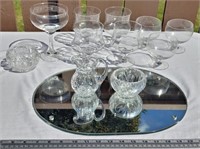Oval Mirrored Tray 16"x12" With Crystal Glasses