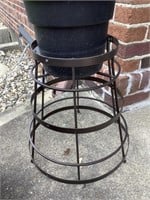 16” x “ round plant stand (bronze color)