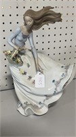 Petals on the Wind Lladro