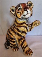 Decorative pottery tiger