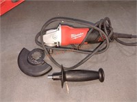 Milwaukee corded 4 1/2" small angle grinder