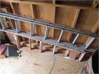 alum. ext. ladder & wooden stepladder