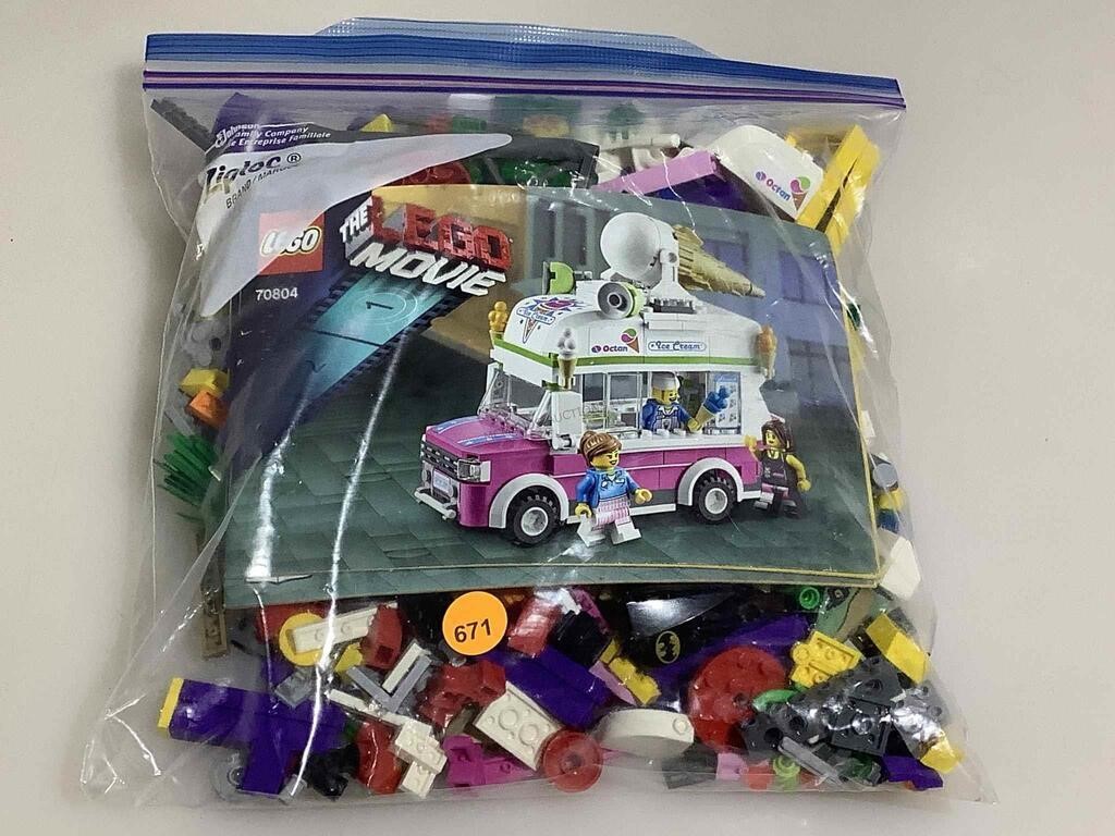 Bagged Lego Kit with manual. No box. The Lego