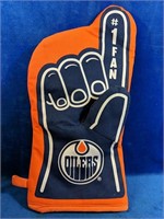 Like New Edmonton Oilers #1 Fan oven mitt