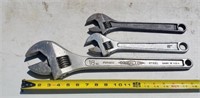 3 crescents wrenches