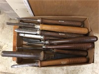 Box lot of lathe tools