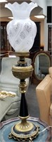 VTG BLACK AND GOLD PARLOR LAMP W GLASS SHADE