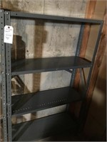 Metal shelf w/ 4 adjustable shelves