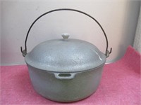 Older Dutch Oven with Handle