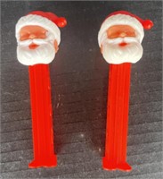 (E) Santa Claus PEZ Dispensers. Bidding 2x The