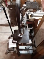 Delta Milwukee Home Craft Band Saw