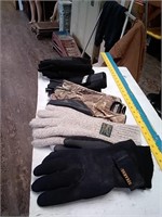 Group of assorted gloves