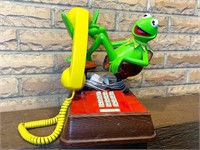 VINTAGE KERMIT THE FROG PHONE