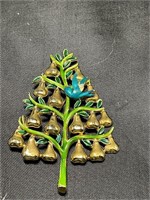 VINTAGE CADORO "PARTRIDGE IN A PEAR TREE" PIN