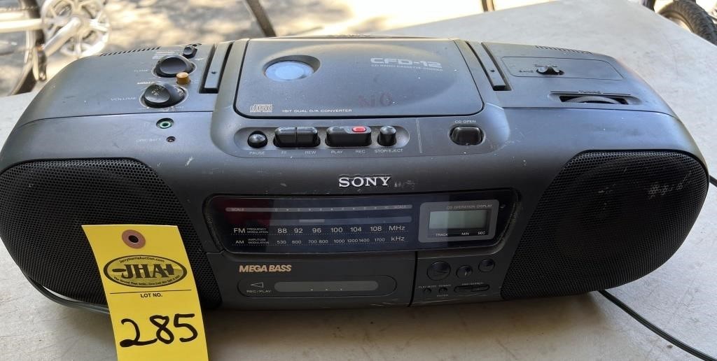 Sony A M/ F M, Cassette, C D Player