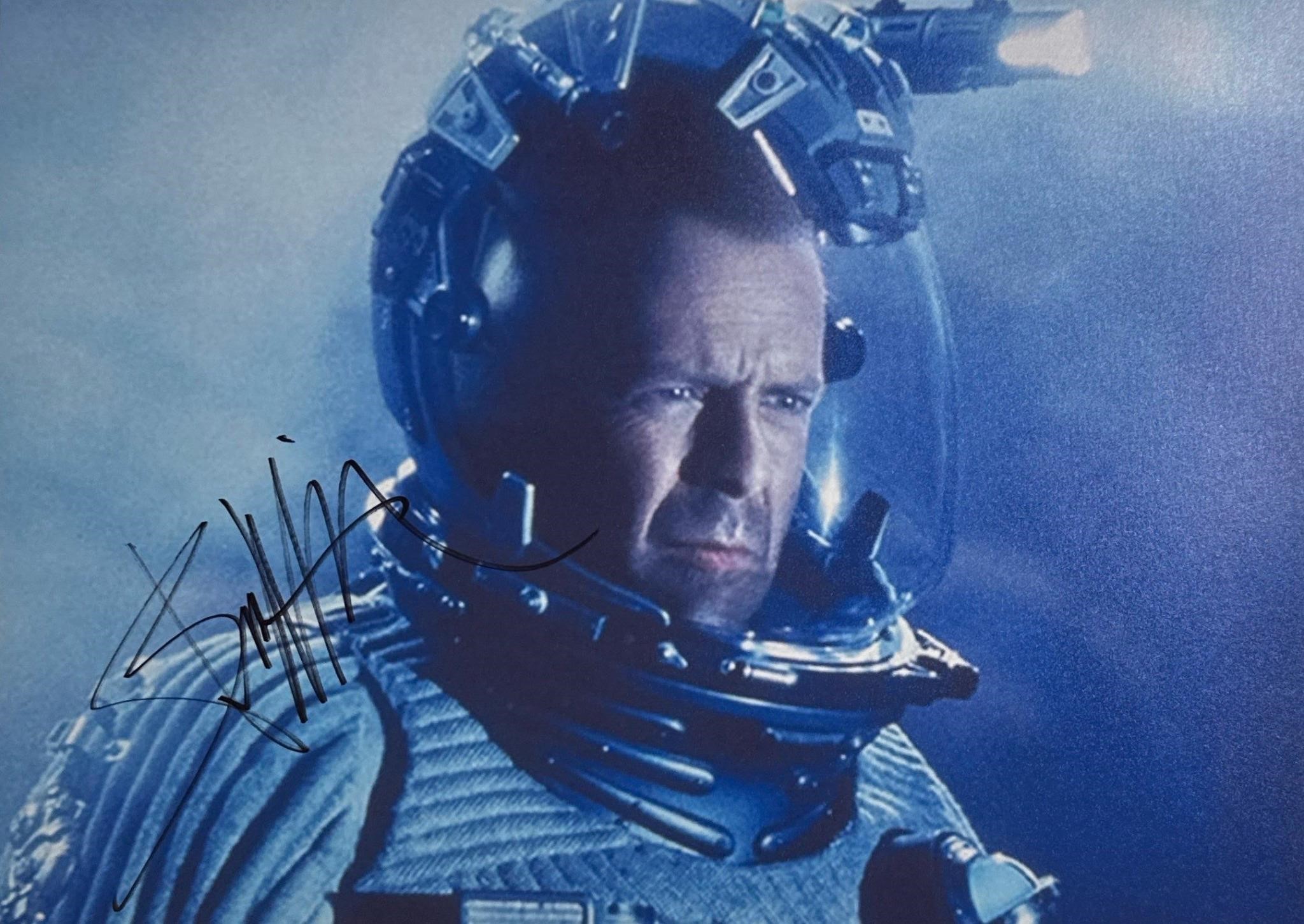 Autograph COA Armageddon Photo