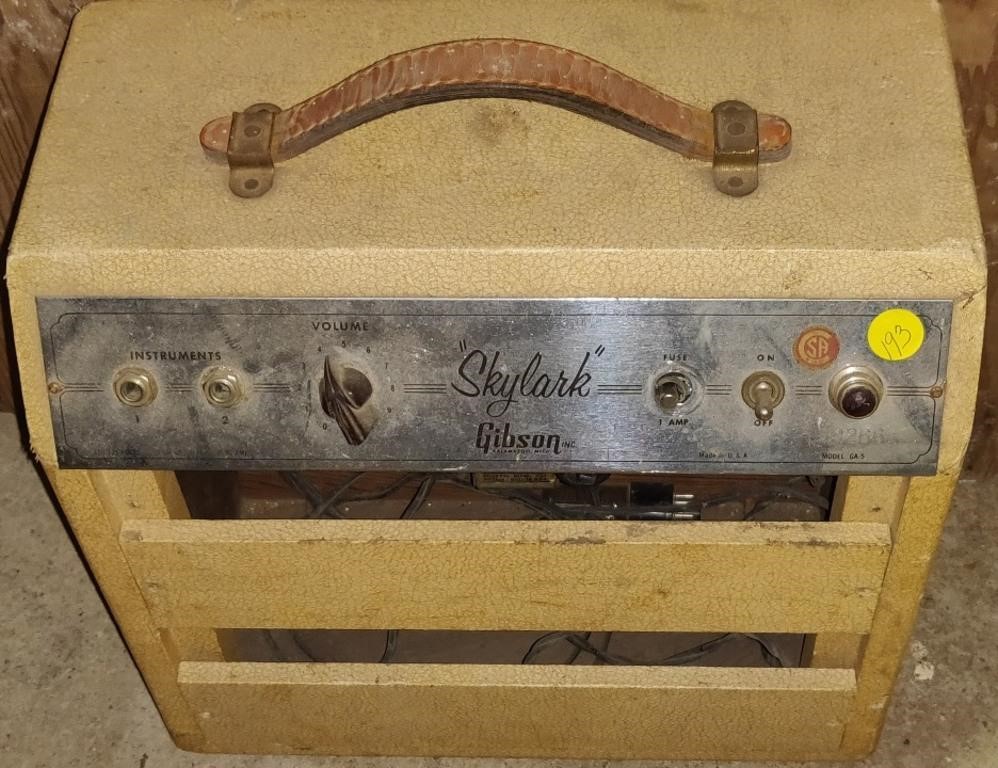 Skylark Gibson Amp