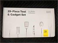 29 Piece Tool & Gadget Set