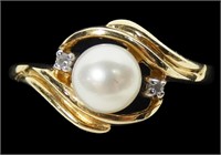 10K Yellow gold 5mm pearl ring in bypass setting