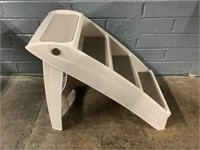 Plastic Pet Steps, 19in Tall X 15in Wide