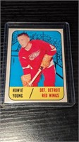 1967 68 Topps Hockey Howie Young #49