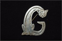 Sterling Cat Brooch  Marked Mexico  TM-247
