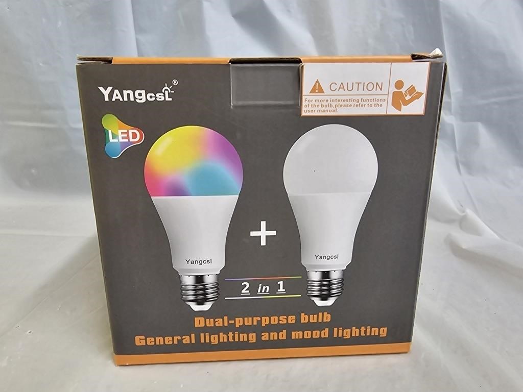 NIB Yangcsl LED 2 in 1 Dual Purpose Light Bulbs