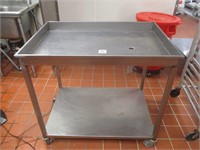 3' S/S TABLE W/ DRAINAGE