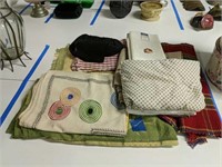 Group Of Vintage Linens