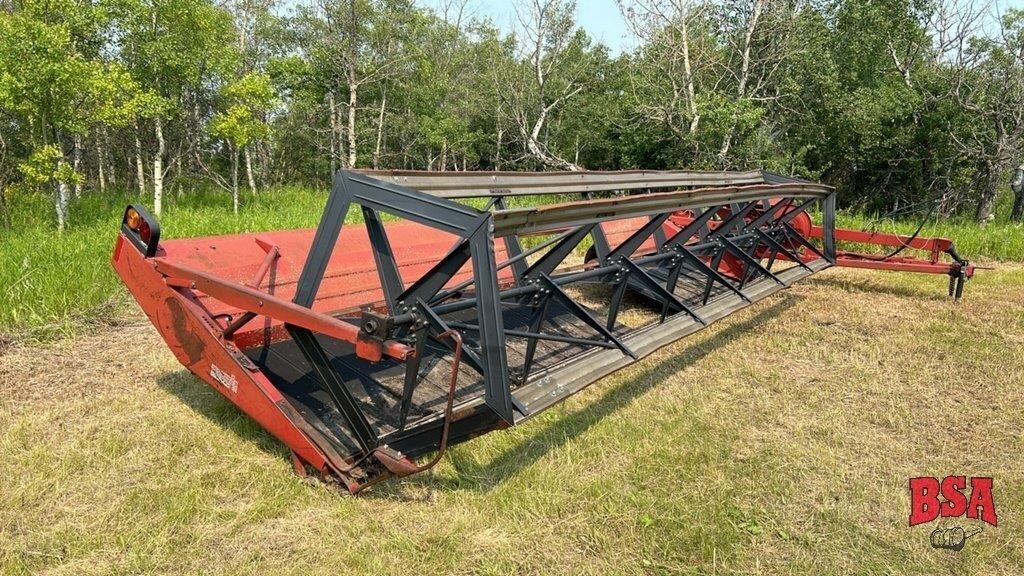 OFFSITE: 1991 Case IH 721 21' PT Swather