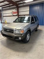 2000 Nissan PATHFINDER SE