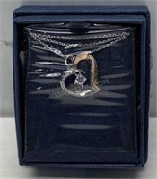 92.5% Sterling Silver "MOM" Necklace - NEW