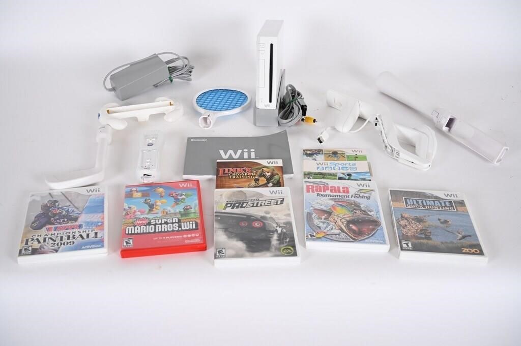 Wii Game Console & Games
