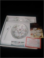 Andrea by Sadek Corona Party Server w/Spoon NIB