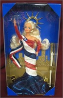 NIB FAO Schwartz Statue Of Liberty Barbie - 1995