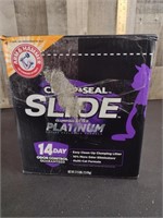 Arm & Hammer Platinum Slide Cat Litter