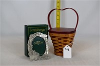 2007 HEARST DELIGHT BASKET AND CC PICTURE FRAME